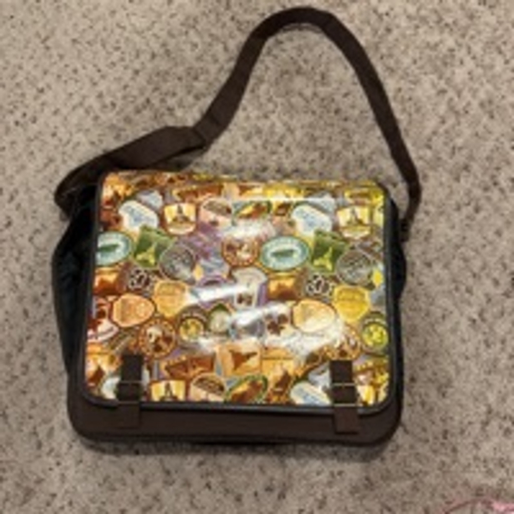 Pin Trading Disney Messenger Bag